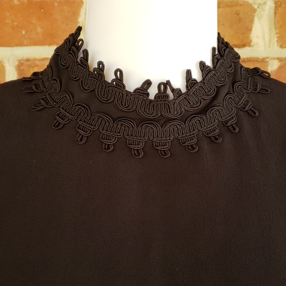 Stone Cold Fox Black Mock Neck Intricate Trim NWT - Picture 2 of 8
